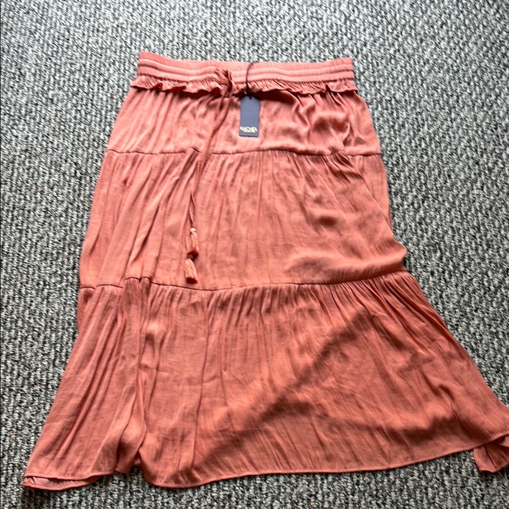 NWT Women's Terracotta/Peach Skirt